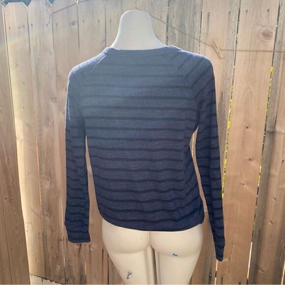 Sundry Happy  Blue Long Sleeve Striped sweater size small - Picture 3 of 8